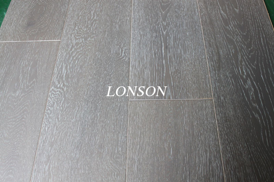 quality Russian Oak Engineered parquet flooring with grey washed finishing factory