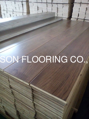Premium Wide Plank American Walnut Engineered Flooring, Single Strip