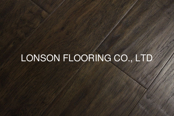 Quality Hickory engineered hardwood flooring with handscraped & brushed texture factory