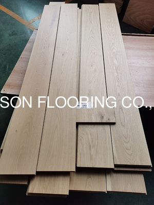 Quality Selected Grade Natural Invisible Lacquered Oak Engineered Wood Flooring factory