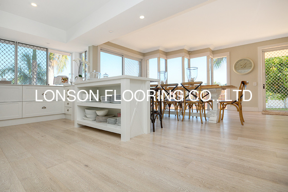 Popular color stain in Australian--European Oak floating timber flooring