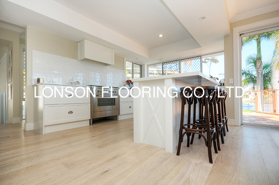 Quality Popular color stain in Australian--European Oak floating timber flooring factory