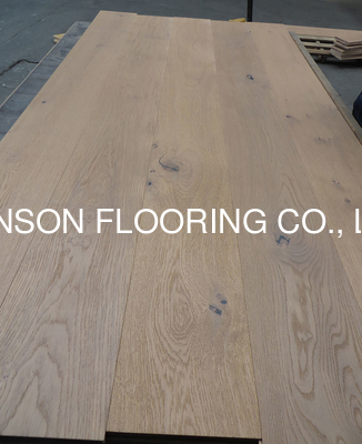Quality oak engineered wood flooring with invisible lacquer factory