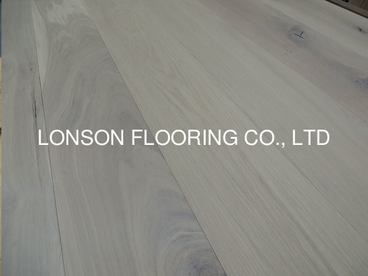 oak engineered wood flooring with invisible lacquer