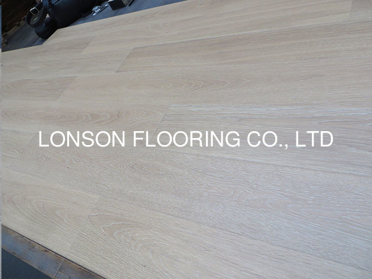 quality White Washed American White Oak Engineered Wood Flooring, AB Grade factory