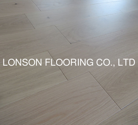 Quality European Oak Multi Ply Engineered Wood Flooring, Natural Invisible Lacquer factory