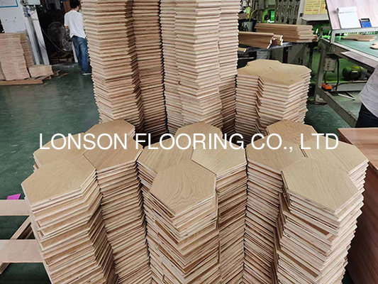Quality Natural Vanished Shaped Oak Parquet Flooring, Hexagon & Shaped Parquet, ABC grade factory
