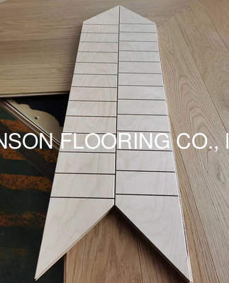 Quality Quality Natural Vanished Chevron Oak Engineered Flooring 780x125x15MM, AB grade, Brushed, UV lacquer factory