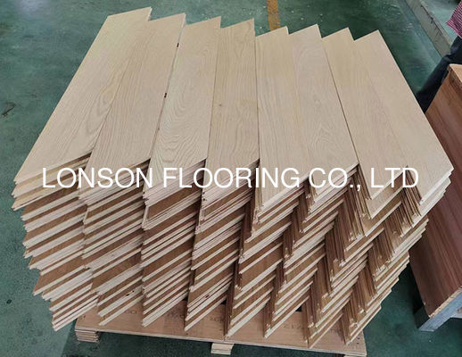 Quality Natural Color Chevron Parquet Flooring With 4mm Oak Veneer 780x125x15MM factory