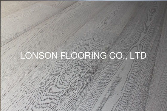 Quality Russian Multi Layers Oak Engineered Flooring With Silver Powder Finishing factory