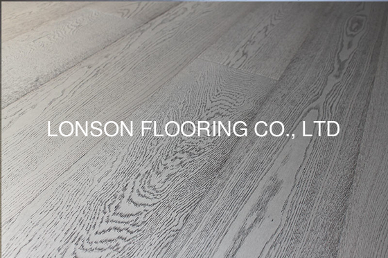 Quality Russian Oak Multi-lyers Engineered Flooring with silver powder finishing factory