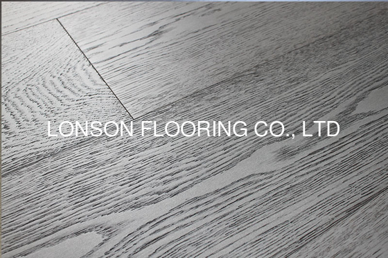 Quality Russian Oak Multi-lyers Engineered Flooring with silver powder finishing factory