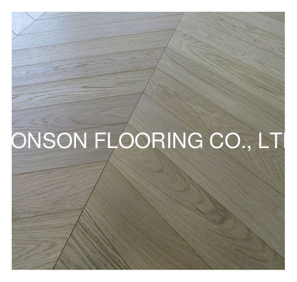 Quality European Oak Chevron Parquet Flooring 550 X 90 X 10MM 60 Degree 2 Layers factory