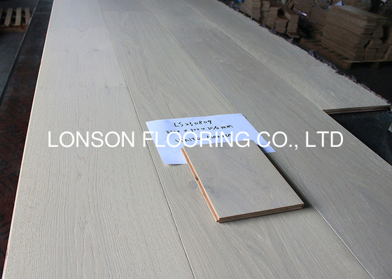 quality 2200x300x20 4MM Top veneer Oak Engineered Hardwood Flooring, Color White Heaven, Brush, UV lacquer factory