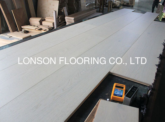 Quality 2200x300x20mm 4MM Top Veneer Multi-layers Oak Engineered Hardwood Flooring with European Oak and Birch Plywood Core factory