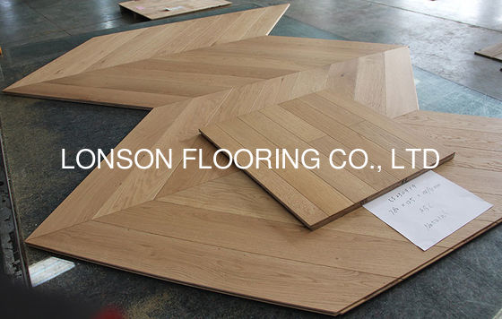 Quality 45 Degree Chevron Parquet Flooring 780x125x14MM French Oak Engineered Wood Flooring factory