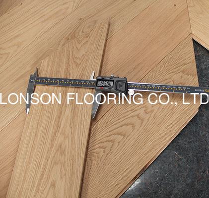 Quality Select 45 degree ABC grade Chevron French Oak Multi-layers Engineered Wood Flooring, 780x125x14MM Brushed UV lac factory