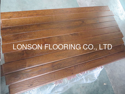 Quality solid American hickory hardwood flooring with distressed finishings factory