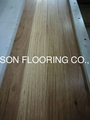 Quality Australian Blackbutt solid wood outside decking, unfinished & wax oil both available factory