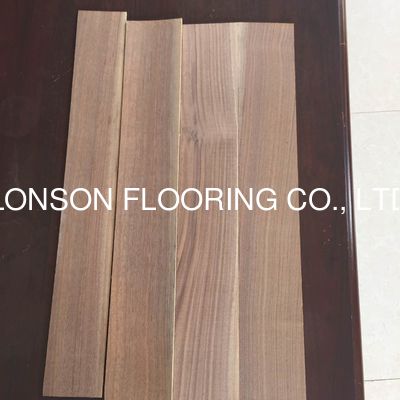 Quality American Walnut Flooring Engineered Wood Veneer 300-2200MM Length factory
