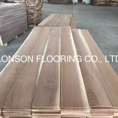 Quality American Walnut Flooring Engineered Wood Veneer 300-2200MM Length factory