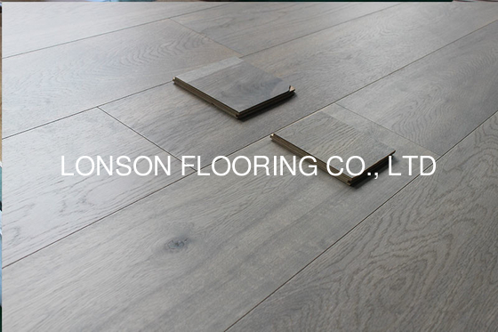 Quality Chemical Treated French Oak Engineered Wood Flooring ABC grade with nice grey color factory