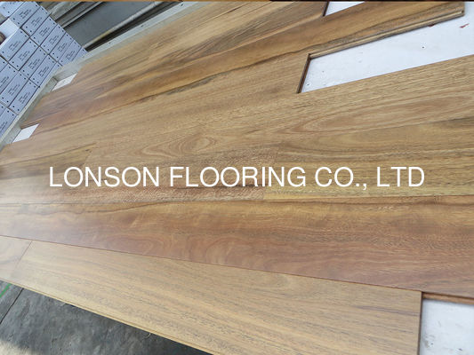Quality 18mm Thickness Australian Spotted Gum Solid Timber Flooring with 25 Years Warranty and E0 Formaldehyde Emission factory