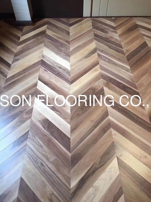 Chevron in  American Walnut Engineered Wood Flooring, C grade and natural lacquered