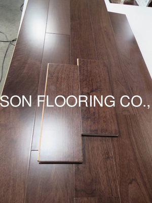 Quality premium American Black Walnut engineered Wood Flooring AB grade factory