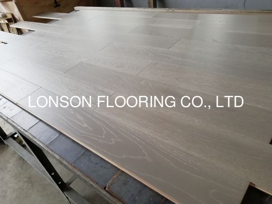 Quality Light Grey Washed Russian Oak Engineered Hardwood Flooring Premium AB Grade factory