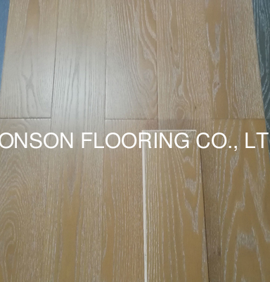 Quality 2018 new stained Red Oak Engineered Hardwood Flooring factory