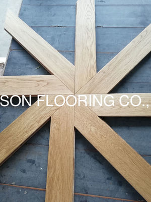 Quality Selected Grade oak Chevron Parquet Flooring In Natural Color Matt style factory