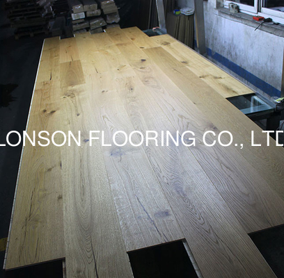Quality 3 layers Rustic Oak Engineered Wood Flooring, 220 x 14/3MM, Natural Oil factory