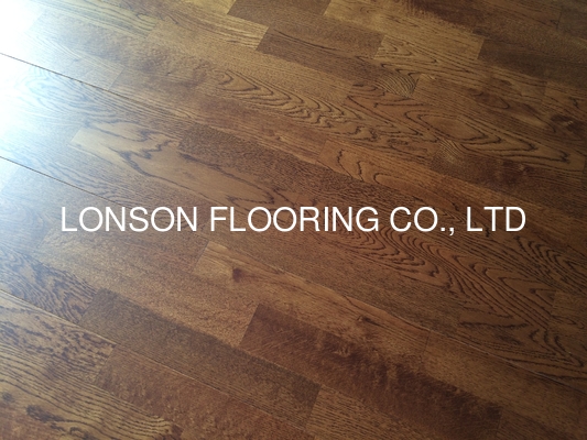 quality 3 layers 3 strips lacquered oak engineered wood flooring, different stains factory