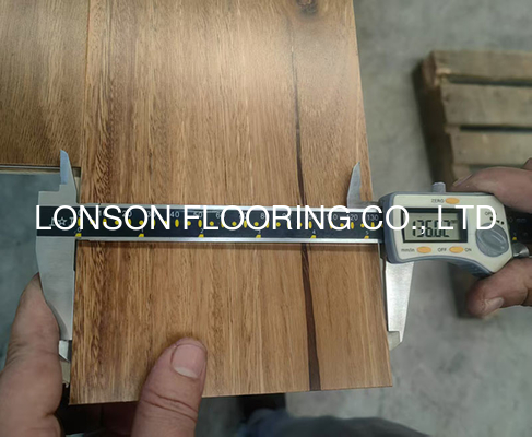 Quality Australian Spotted Gum Engineered Timber Flooring, Wide 136MM factory