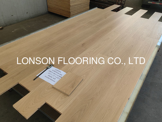 Quality Invisible Natural Oak Multi-Ply Hardwood Flooring, Good Quality, 190MM factory