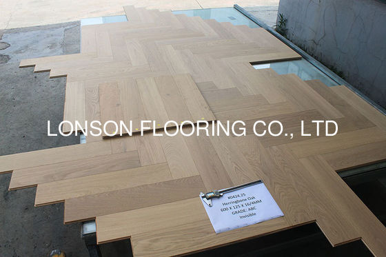 Quality White Oak Herringbone Wood Floor 600x125x16MM Engineered Herringbone Oak Flooring factory