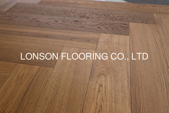 Quality Smoked UV Oiled White Oak Herringbone Parquet Flooring 910x150mm factory