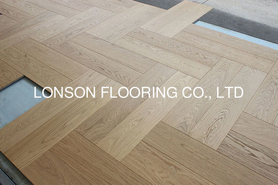 Quality Brushed Matt White Engineered Oak Herringbone Flooring 700x150x11MM factory