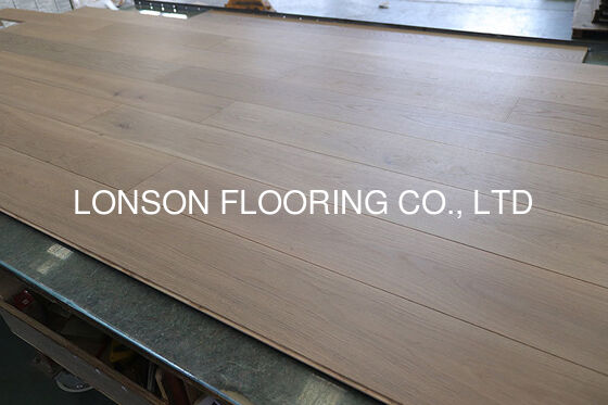 Quality Smoked, White Oiled Oak Engineered Wood Flooring, 190 X 15/4MM, Character factory