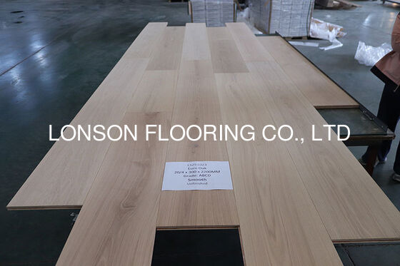 Quality Single Plank 300MM Wide Unfinished Oak Engineered Wood Flooring with Eucalyptus Core factory