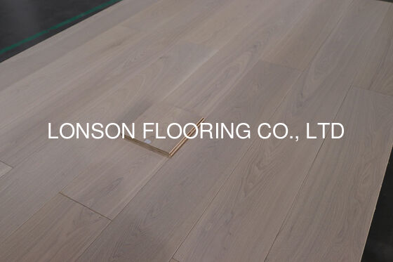 Quality Ash Engineered Wood Flooring with 3mm Oak Veneers in 1900 x 190 x 15MM Size and 25 Years Residential Warranty factory
