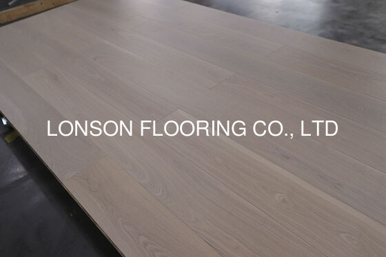 Quality Ash Engineered Wood Flooring with 3mm Oak Veneers in 1900 x 190 x 15MM Size and 25 Years Residential Warranty factory