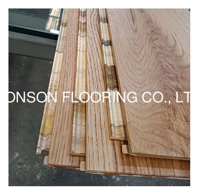 Quality 3 Layers European Oak Engineered Flooring with Click Lock and 25 Years Residential Warranty factory