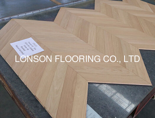 Quality 2 Layers Chevron Oak Engineered Wood Flooring Natural Vanished 510 x 90 x 10/4MM factory