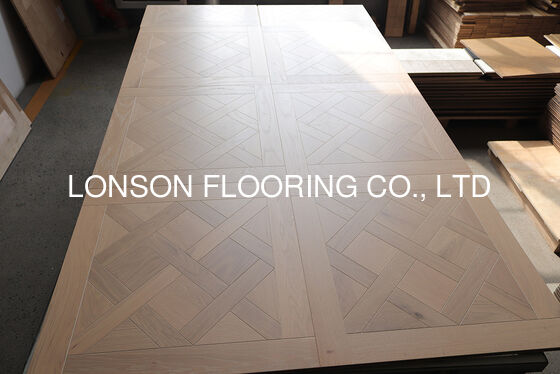 Quality Versailles Panels Flooring Engineered Oak Panels with Saw Cut Veneers and Customizable Matt Finish for Interior Flooring factory