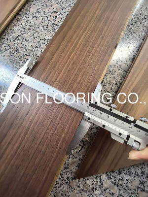 Quality Natural Vanished Chevron Parquet Flooring Engineered Walnut Oak Veneers Tongue Groove Matt Finish Durable Surface factory