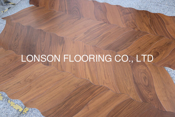 Quality Geometric Parquet FlooringShaped Engineered Walnut Parquet Flooring High Level And Special Flooring Multi layer Tongue and Groove Structure with Eucalyptus and Birch Plywood factory