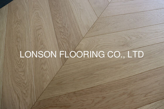 Quality Prime Grade Euro Oak Chevron Engineered Wood Floor Chevron Pattern Parquet factory