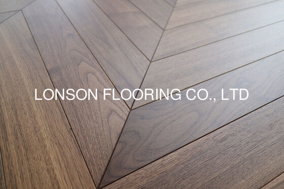 Quality 90mm Width American Walnut Herringbone Parquet Flooring with 4mm Top Veneer for Elegant Herringbone Wood Flooring factory